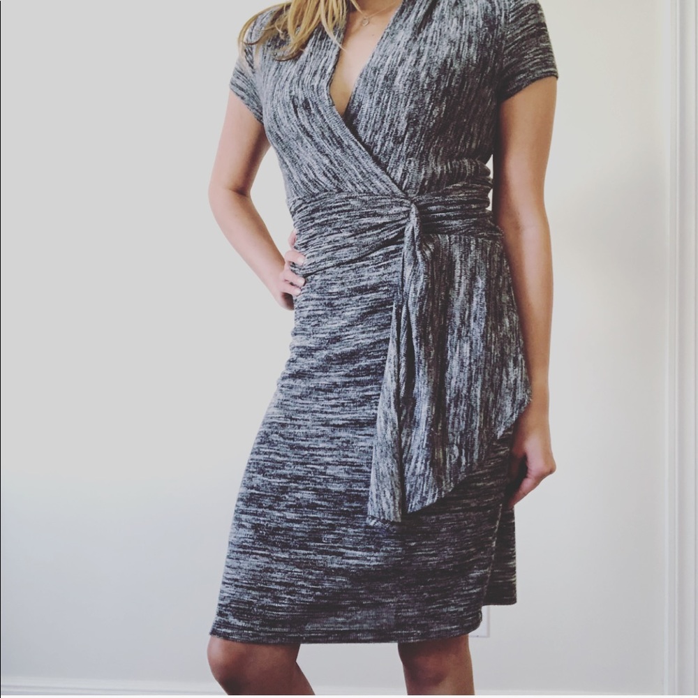 **ACCEPTING ALL OFFERS, donating by April 30** Maeve | Wrap Dress